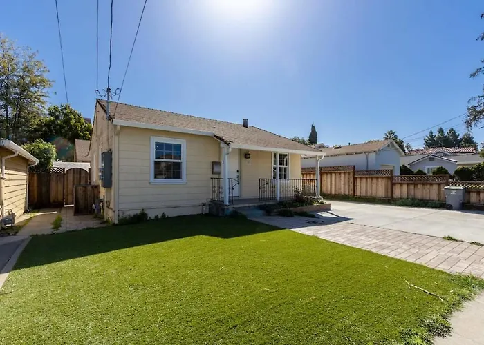 Marbella Lane - Convenient Home In Sunnyvale